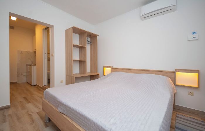 Apartments Zecic