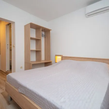 Apartments Zecic