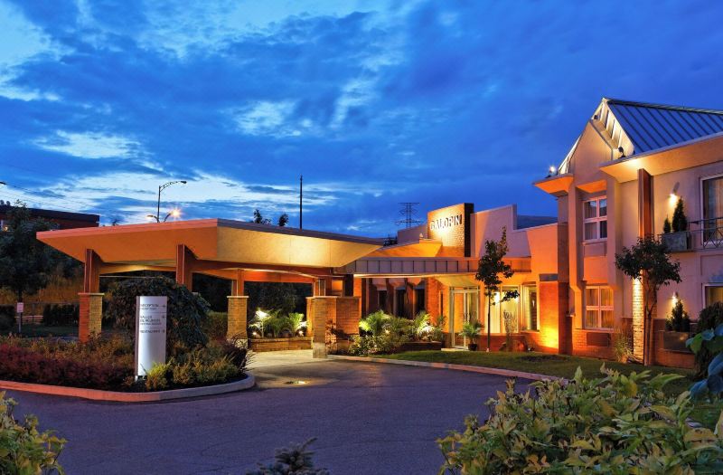Hotel Sepia