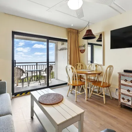 Beacher's Lodge