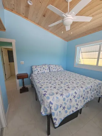 New Luxury Oceanfront Home – Port Royale, South Bimini. Starlink WiFi, A/C, Dock