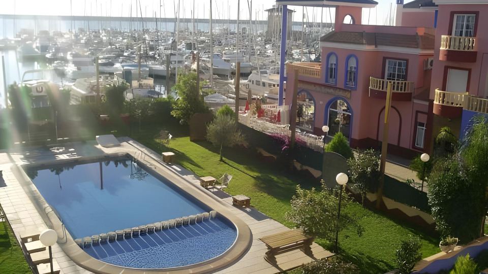 Apartamentos Marina Internacional