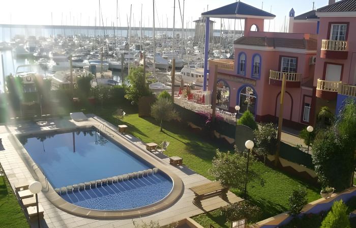 Apartamentos Marina Internacional