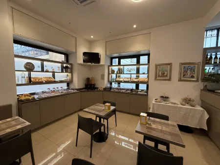 Hotel Brianza Отели рядом с достопримечательностью «Смотровая терраса»