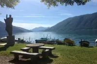Residenza la Fontana with View Terrace - Happy Rentals - de charme
