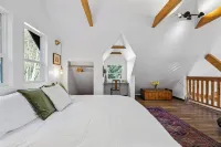 Sweetwater Retreat Cottage B&B