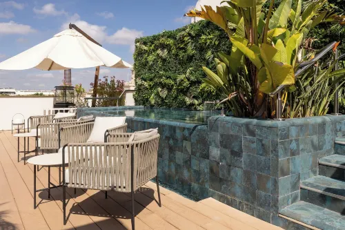 Mercer Plaza Sevilla 5 GL - 4-Star