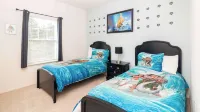 Moana's Hut Miles from World's Best Theme Parks!