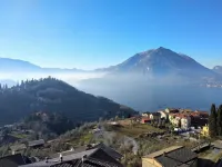 Renovated, amazing lake view