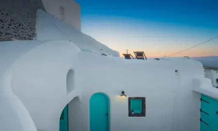 Two Bedroom Villa with Private Indoor Cave Pool