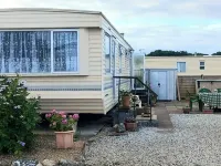 5Berth -Family Friendly -ParkingSpot -Heated Pool Gym Laundrette Cafe & Clubhouse Bar Hotels in Par