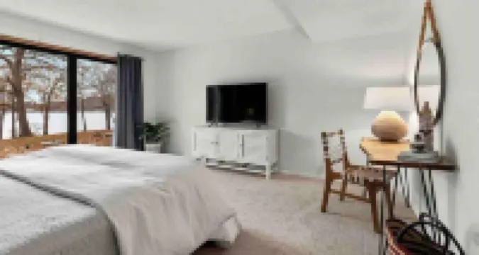 Lake Front Home with the Best Views on Table Rock Lake. Sleeps 16