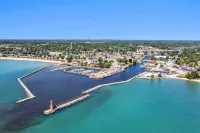 Charming Hideaway Near Vineyards and Beach - Cozy and Inviting