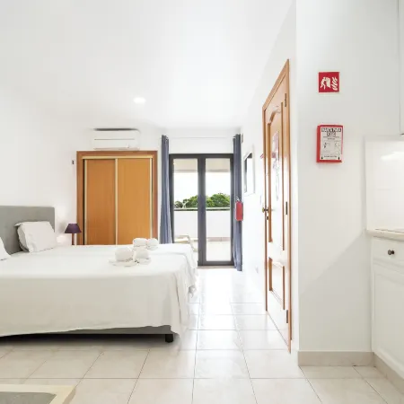Apartamentos Vale de Carros by Umbral
