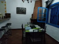 Very large villa by the sea Hotels in 