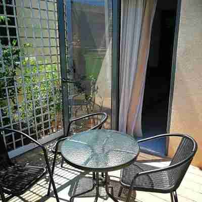 Q Village - Poleg Beach Rooms