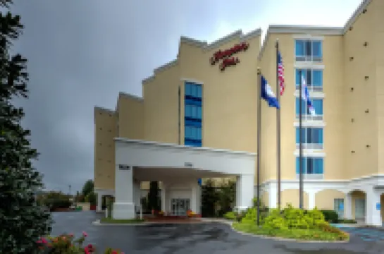 Hampton Inn Salem East-Electric Road Hoteles en Salem