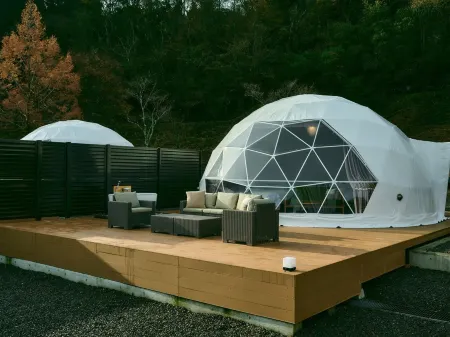 Luonte Kirino Kogen Glamping Отели в г. Сикокутюо