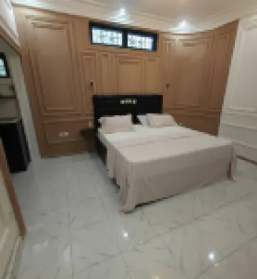 โร เรซิเดนซ์ โฮเตลิแอร์ โอเกเร-โอบูรู