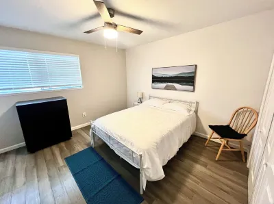 Charming Townhouse Harmony Ca 주변 호텔