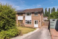 Modern three bedroom home in Castle Donington Hotel a Castle Donington