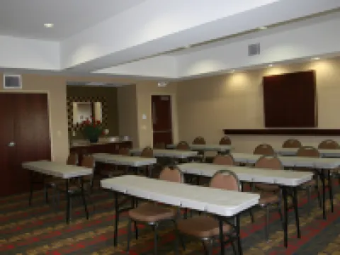 西點希爾頓歡朋旅館&套房酒店 克萊縣酒店