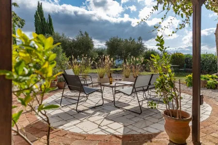 Adults-only: Ruhige Oase im Grünen mit Atemberaubender Aussicht