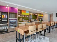 Home2 Suites by Hilton Savannah Midtown Hotels near Hull Park