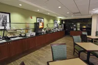 Hampton Inn Cocoa Beach/Cape Canaveral - breakfast