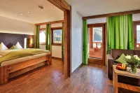 Feuriger Tatzlwurm Hotels in Bayrischzell