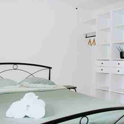 Charming apartment with private entrance in the heart of Sarlat's historic center Rooms