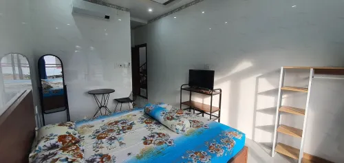 Cozy private room with AC, Bathroom, WiFi, etc Hotels in Hiep Tan