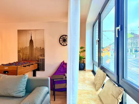 2 minutes from Essen main station