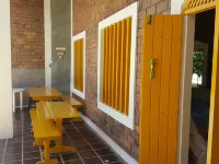 HOUSE OF THE FAMILY WANTED, BETWEEN THE RIVER AND THE SEA