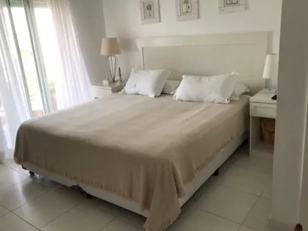 Wonderful Foot in the Sand Coverage - Module 4