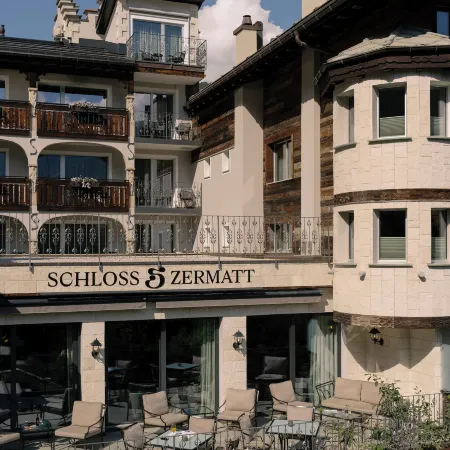 Schloss Zermatt - CBD & Adaptogenic Spa and Sport Hotel