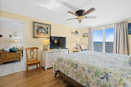 Beachfront Vacation Rental, Beautiful Views from the 5th story balcony.