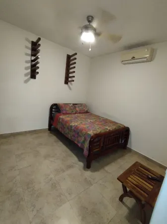 Amazing 3 bedroom Rio Dulce Condo w/beachfront views and pool in Hacienda Iguana