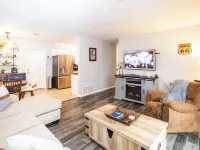 Work Space/King/Patio/Near Airport/Close to I-35 ムーアのホテル