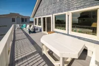 Gensis on the Water, VIEWS!, VIEWS!, VIEWS! Hotels in Kinnakeet