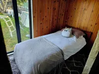 Self contained family snow accommodation  just 45 mins to the resorts Hotels in Berridale