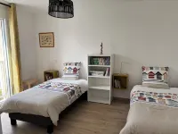 New 2-bedroom apartment 250 m from the beach, in the heart of Jullouville