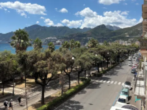 看海民宿 薩萊諾住宿飯店