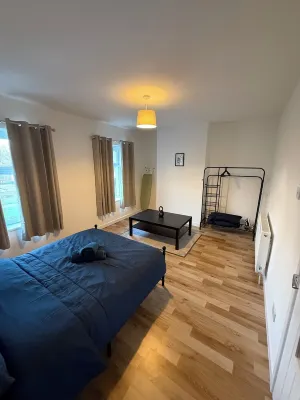 Charming 3-bedroom house Các khách sạn gần Cardiff Bay Barrage