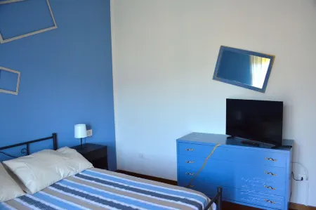 Apartment in Private Villa with large outdoor garden, swimming pool and parch