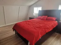 Charming 2-bedroom guest house with WiFi, AC in Franklin Hotels in Johnson County