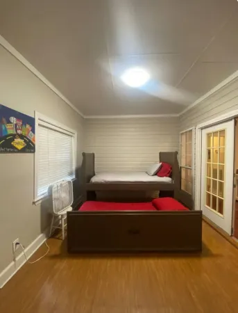 Charming 3-bedroom house centrally located in Starkville. Quiet neighborhood.