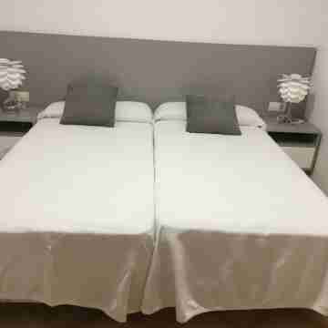 Apartamento de 1 Dormitorio Cerca de la Playa Rooms