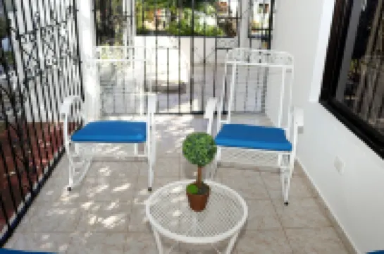 Cheerful 3-bedroom home close to lakes and beaches between Nagua and Cabrera