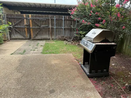 Spacious 2 Bedroom House | Everything within 4 mins Drive